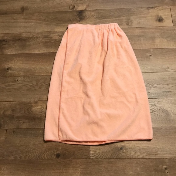 NWOT Women’s Peach Summer Swimsuit Coverup - Picture 2 of 12